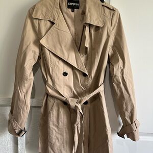 Express Tan Trench Coat with Belted Waist and Wide Lapels